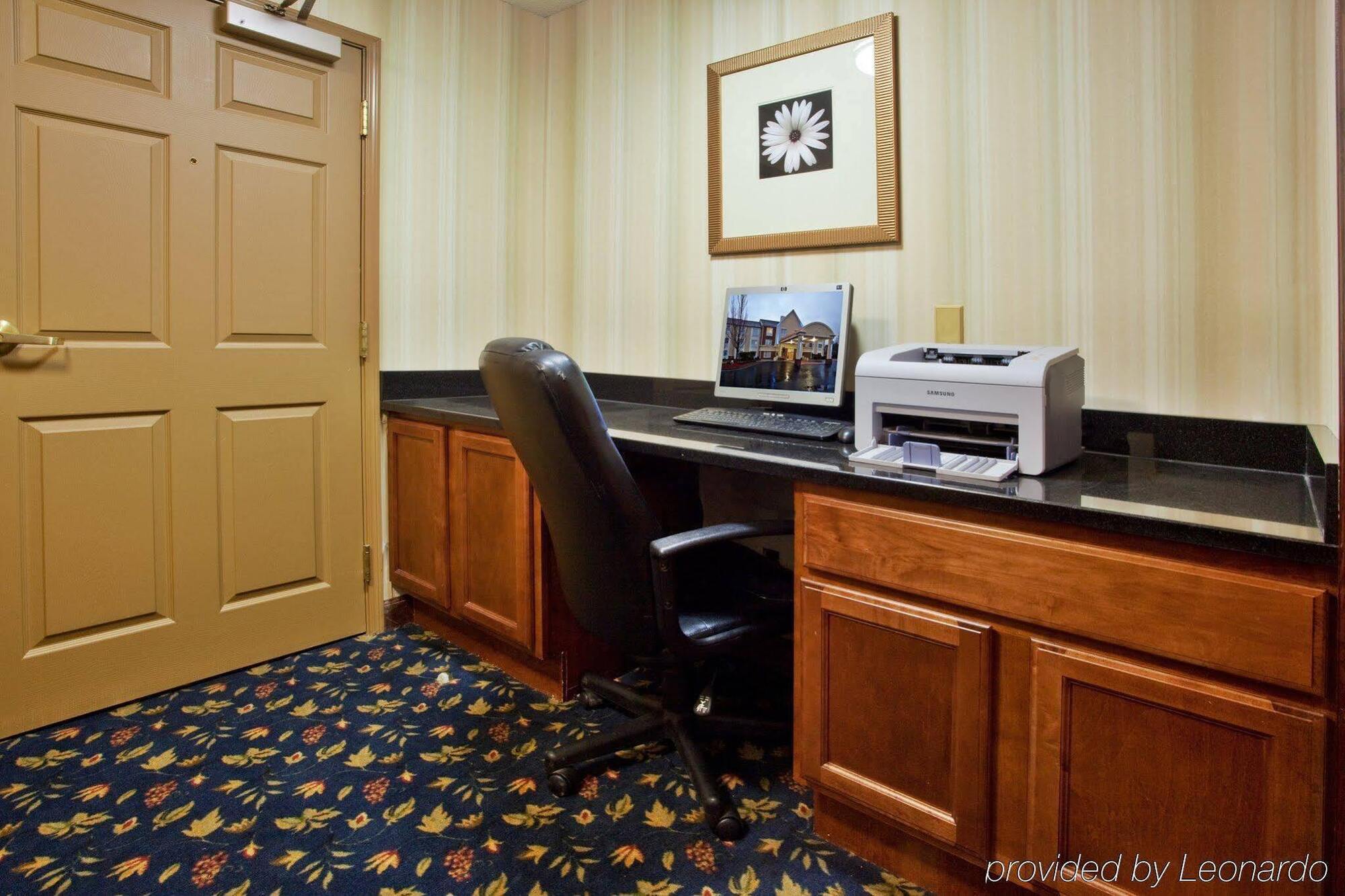 Holiday Inn Express Alpharetta - Roswell By Ihg Exterior foto